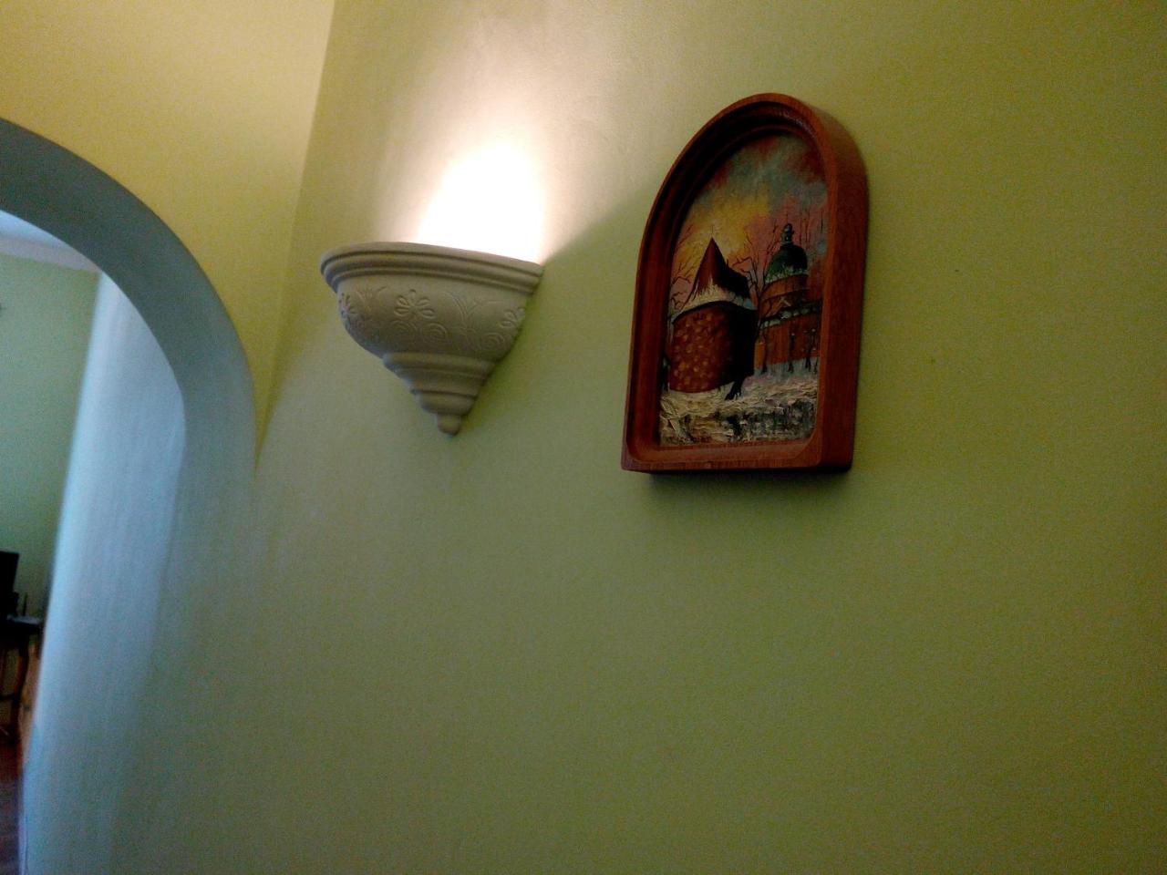Flat On Sheptytskykh Lviv Exterior foto
