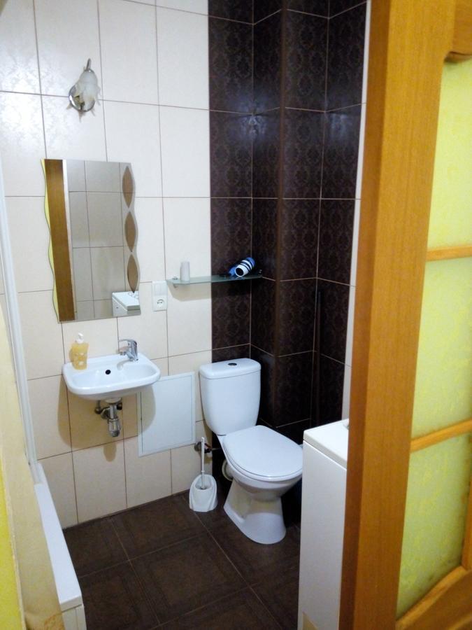 Flat On Sheptytskykh Lviv Exterior foto