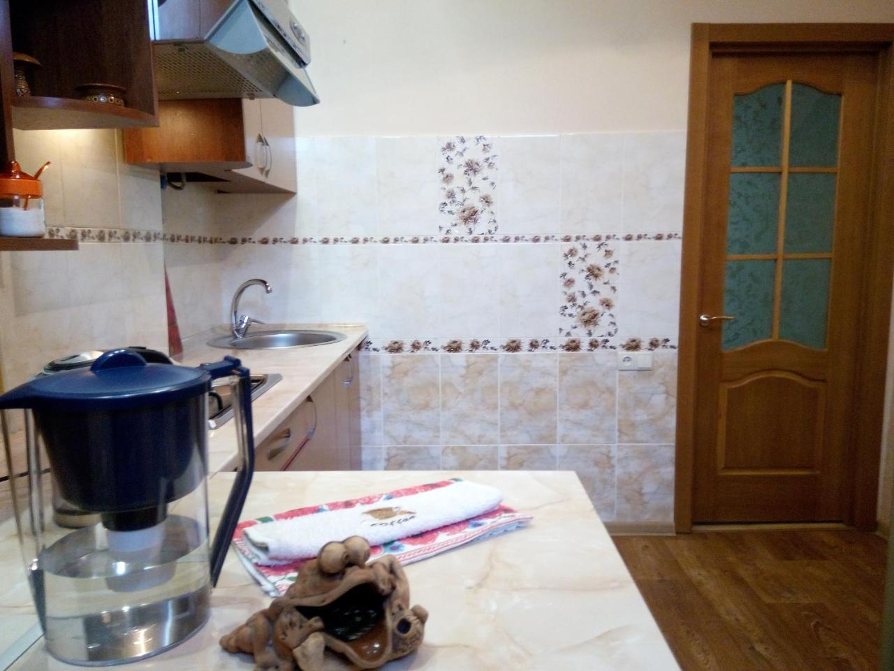 Flat On Sheptytskykh Lviv Exterior foto