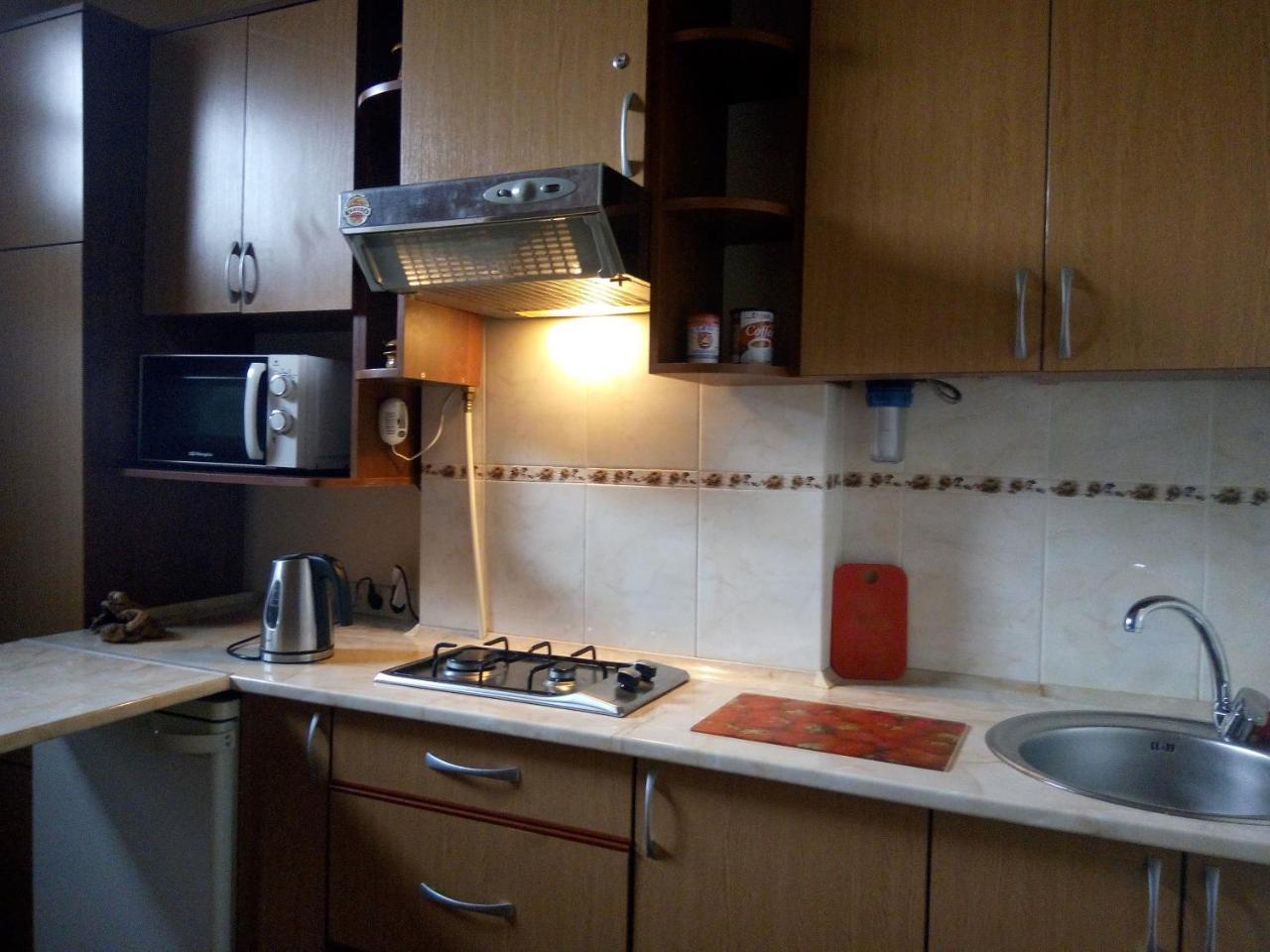 Flat On Sheptytskykh Lviv Exterior foto